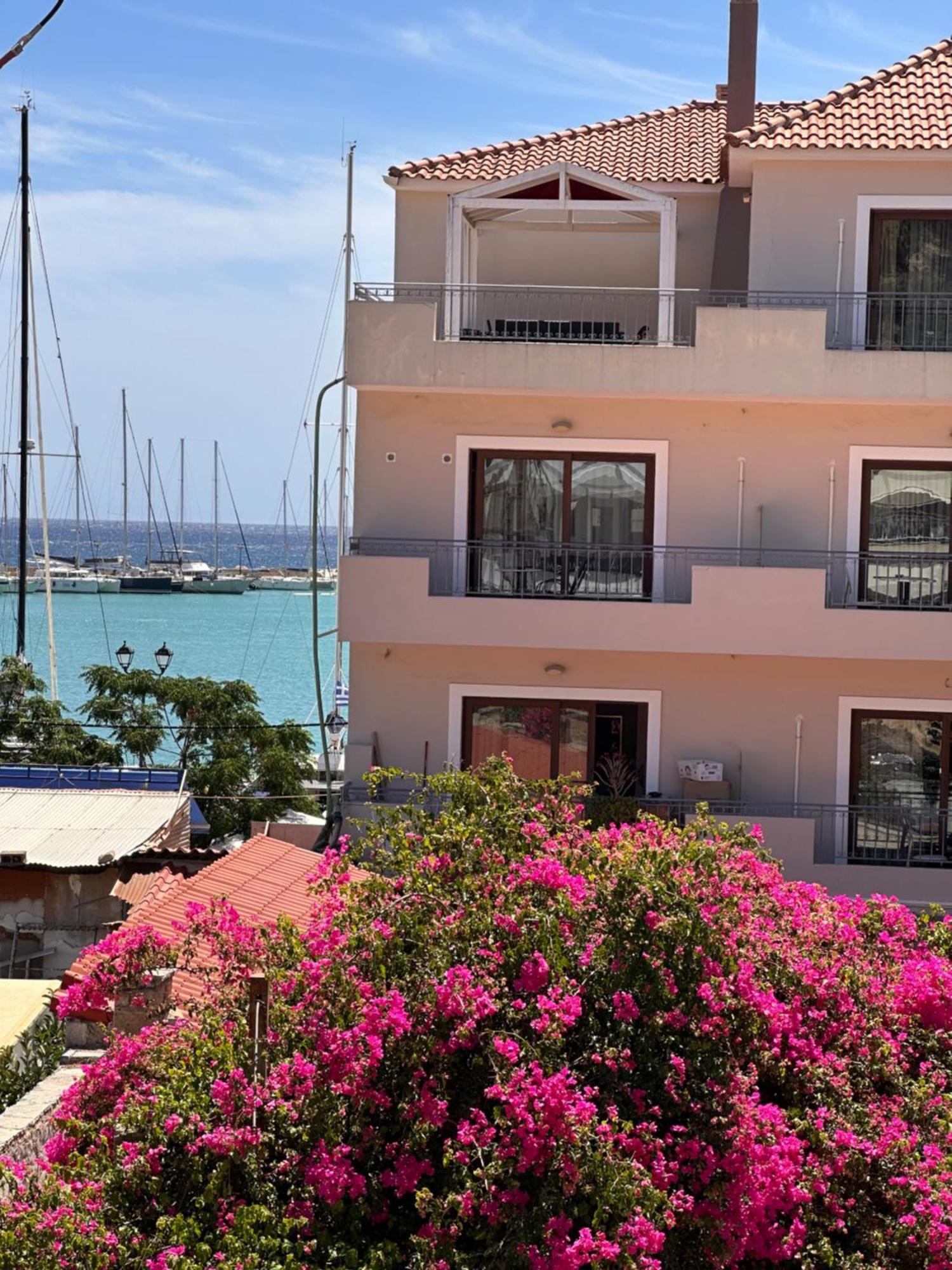 Amina Apartments Zakynthos Town Ngoại thất bức ảnh