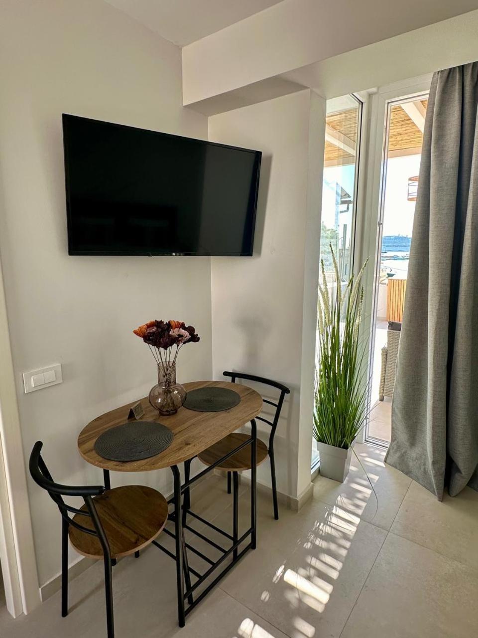Amina Apartments Zakynthos Town Ngoại thất bức ảnh
